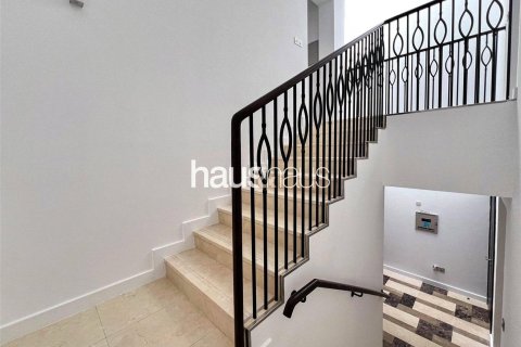 Kamienica na sprzedaż w Jumeirah Golf Estates, Dubai, ZEA 3 sypialnie, 265 mkw., nr 625261 - zdjęcie 9
