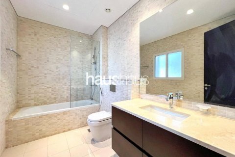 Kamienica na sprzedaż w Jumeirah Golf Estates, Dubai, ZEA 3 sypialnie, 265 mkw., nr 625261 - zdjęcie 7