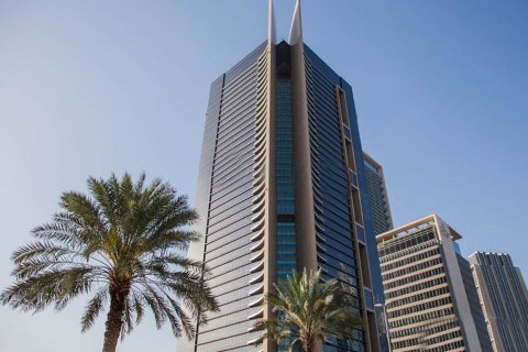 DIFC, Dubai, UAE의 SKY GARDENS 번호 112294