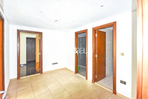 Apartment in Palm Jumeirah, Dubai, UAE 3 bedrooms, 256 sq.m. № 625972 - photo 10