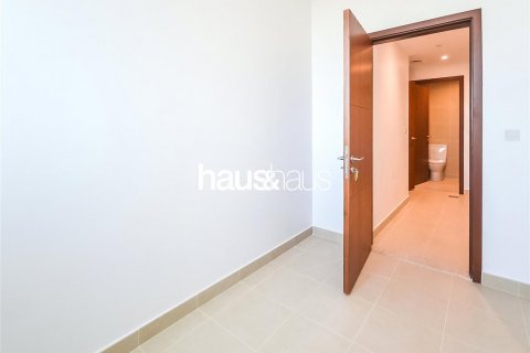 Apartment in The Hills, Dubai, UAE 3 bedrooms, 199 sq.m. № 625971 - photo 11