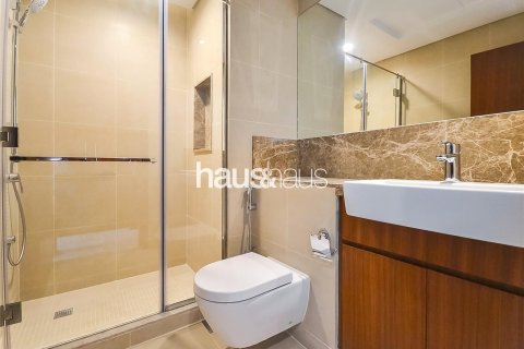 Apartment in The Hills, Dubai, UAE 3 bedrooms, 199 sq.m. № 625971 - photo 10