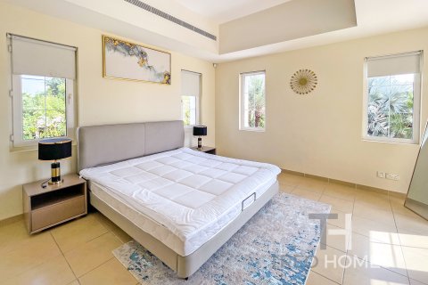 Vila v Arabian Ranches, Dubai, SAE 4 ložnice, 361 m² Č.: 586548 - fotografie 14