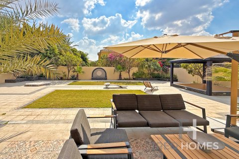 Vilë në Arabian Ranches, Dubai, Emiratet e Bashkuara Arabe 4 dhoma gjumi, 321 m2. № 586547 - Foto 17