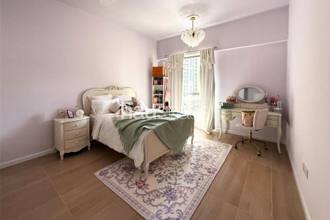 Apartment in Jumeirah Beach Residence, Dubai, UAE 4 bedrooms, 251 sq.m. № 625609 - photo 22