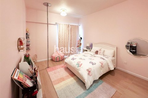 Apartment in Jumeirah Beach Residence, Dubai, UAE 4 bedrooms, 251 sq.m. № 625609 - photo 13