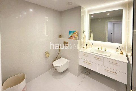 Apartment in Jumeirah Beach Residence, Dubai, UAE 4 bedrooms, 251 sq.m. № 625609 - photo 19