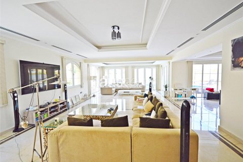 Villa para arrendamento em Jumeirah Park, Dubai, EAU 5 quartos, 436 m2 № 626845 - foto 3
