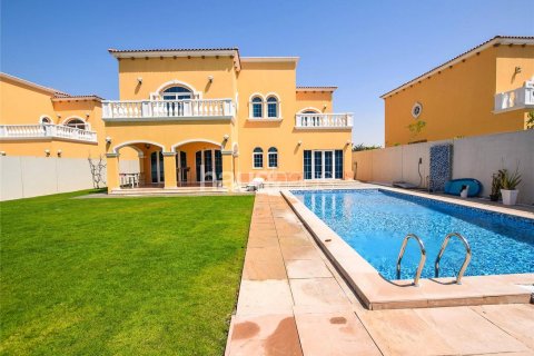 Villa para arrendamento em Jumeirah Park, Dubai, EAU 5 quartos, 436 m2 № 626845 - foto 5