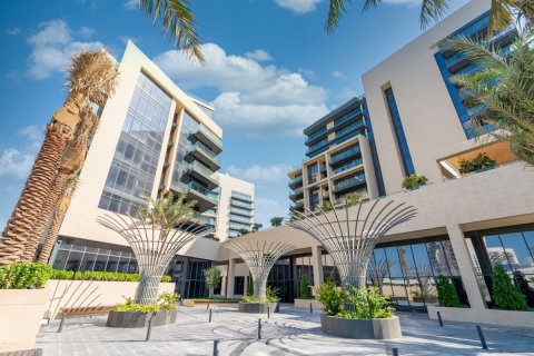 Apartament në Saadiyat Island, Abu Dhabi, Emiratet e Bashkuara Arabe 1 dhomë gjumi, 78 m2. № 594434 - Foto 1