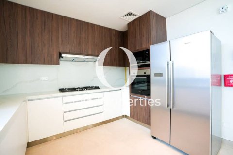Villa on the Saadiyat Island, Abu Dhabi, UAE 5 bedrooms, 636 sq.m. № 608656 - photo 8