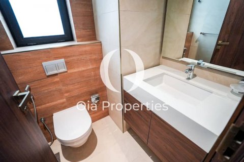 Villa on the Saadiyat Island, Abu Dhabi, UAE 5 bedrooms, 636 sq.m. № 608656 - photo 23