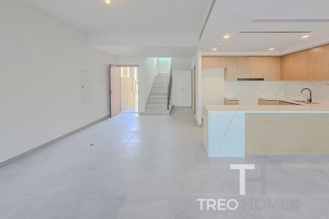 Shtëpi në qytet në Dubai, Emiratet e Bashkuara Arabe 3 dhoma gjumi, 184 m2. № 595602 - Foto 14