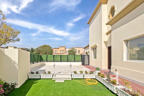 Vila v The Springs, Dubai, SAE 3 ložnice, 209 m² Č.: 597628 - fotografie 15