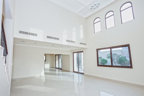 Arabian Ranches 2, Dubai, UAE의 판매용 빌라 침실 4개, 775제곱미터 번호 597564 - 사진 2