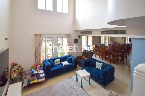 Müüa villa asukohaga The Lakes, Dubai, AÜE: 3 magamistoaga, 268 m² Nr 626110 - pilt 3