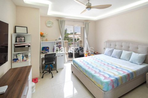 Müüa villa asukohaga The Lakes, Dubai, AÜE: 3 magamistoaga, 268 m² Nr 626110 - pilt 8