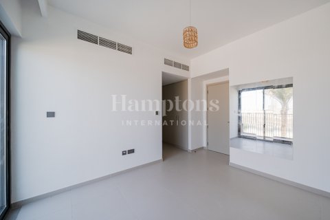 Řadový dům v Arabian Ranches 3, Dubai, SAE 3 ložnice, 180.46965168 m² Č.: 599763 - fotografie 3