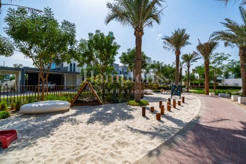 Řadový dům v Arabian Ranches 3, Dubai, SAE 3 ložnice, 180.46965168 m² Č.: 599763 - fotografie 14
