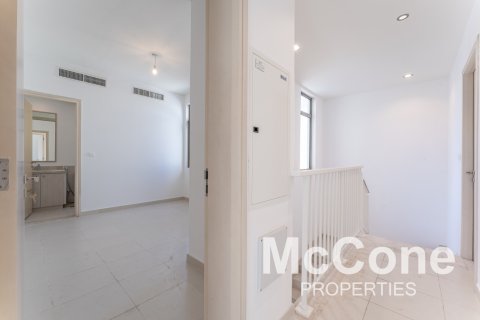 Villa in Reem, Dubai, UAE 4 bedrooms, 332.22 sq.m. № 586965 - photo 27