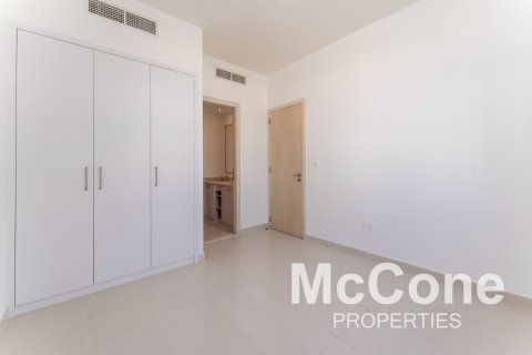 Villa in Reem, Dubai, UAE 4 bedrooms, 332.22 sq.m. № 586965 - photo 8