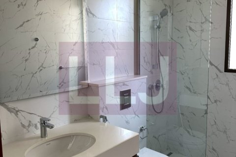 Vila di Abu Dhabi, UAE 4 bilik tidur, 350 meter persegi № 569926 - foto 19