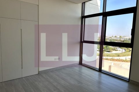 Vila di Abu Dhabi, UAE 4 bilik tidur, 350 meter persegi № 569926 - foto 9