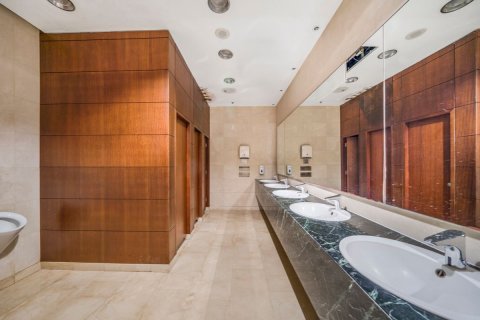 Снять в аренду офис в Bur Dubai, Дубай, ОАЭ 77м2, № 595006 - фото 12