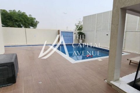 Villa on the Yas Island, Abu Dhabi, UAE 4 bedrooms, 610 sq.m. № 605041 - photo 3