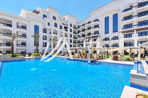 Apartment on the Yas Island, Abu Dhabi, UAE 2 bedrooms, 121 sq.m. № 605040 - photo 1