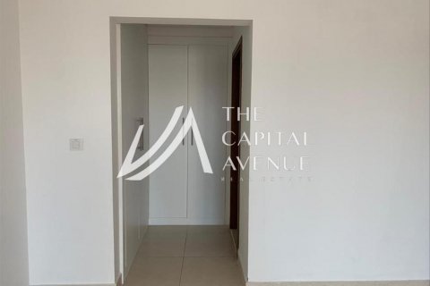 Apartment on the Yas Island, Abu Dhabi, UAE 2 bedrooms, 121 sq.m. № 605040 - photo 11