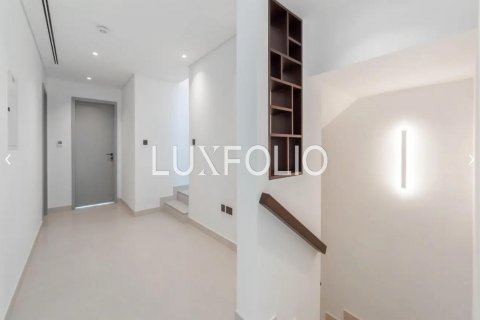 Vila v Tilal Al Ghaf, Dubai, SAE 4 ložnice, 317 m² Č.: 627793 - fotografie 11