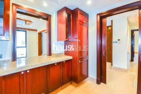 Apartment in Old Town, Dubai, UAE 2 bedrooms, 128 sq.m. № 626196 - photo 3