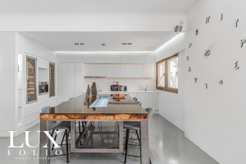 Jumeirah Beach Residence, Dubai, UAE의 임대용 아파트 침실 3개, 180제곱미터 번호 628075 - 사진 3