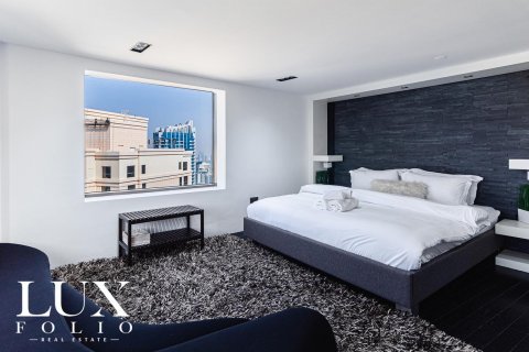 Jumeirah Beach Residence, Dubai, UAE의 임대용 아파트 침실 3개, 180제곱미터 번호 628075 - 사진 10