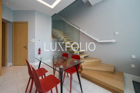 Apartment in Business Bay, Dubai, UAE 1 bedroom, 100 sq.m. № 628078 - photo 5