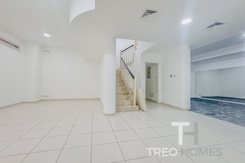 Villetta a schiera in affitto a The Springs, Dubai, EAU 3 camere da letto, 297 mq. № 597636 - foto 10