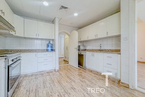 Villetta a schiera in affitto a The Springs, Dubai, EAU 3 camere da letto, 297 mq. № 597636 - foto 5