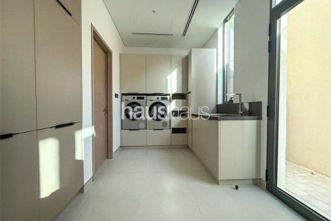 Vilë në Tilal Al Ghaf, Dubai, Emiratet e Bashkuara Arabe 6 dhoma gjumi, 605 m2. № 625306 - Foto 7