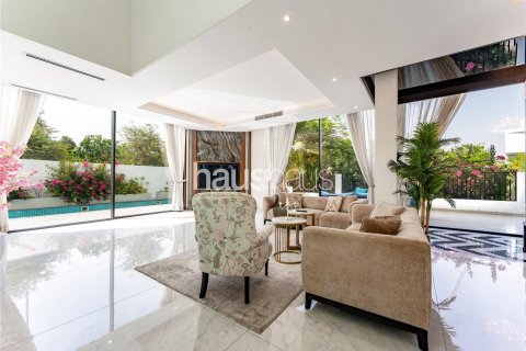 Villa in Al Barari, Dubai, UAE 4 bedrooms, 442 sq.m. № 625365 - photo 4