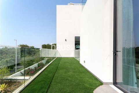 Villa in Al Barari, Dubai, UAE 4 bedrooms, 442 sq.m. № 625365 - photo 24