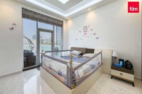 Villa in Dubai, UAE 3 bedrooms, 328.9 sq.m. № 622077 - photo 14