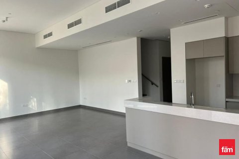 Kamienica na sprzedaż w Dubai, ZEA 2 sypialnie, 204.7 mkw., nr 622076 - zdjęcie 2