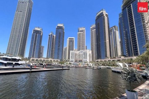Kamienica na sprzedaż w Dubai, ZEA 2 sypialnie, 204.7 mkw., nr 622076 - zdjęcie 9