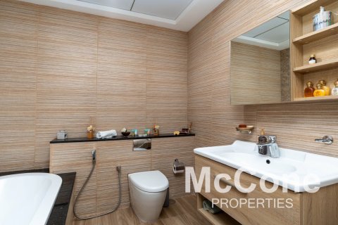 Apartment in Dubai Marina, Dubai, UAE 2 bedrooms, 111.3 sq.m. № 586846 - photo 16