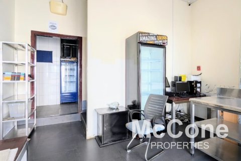 Obchod v Jumeirah Lake Towers, Dubai, SAE 92.62 m² Č.: 586848 - fotografie 7