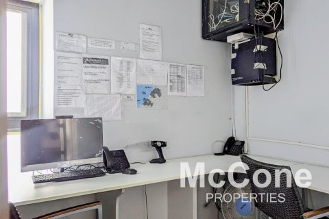 Obchod v Jumeirah Lake Towers, Dubai, SAE 92.62 m² Č.: 586848 - fotografie 8