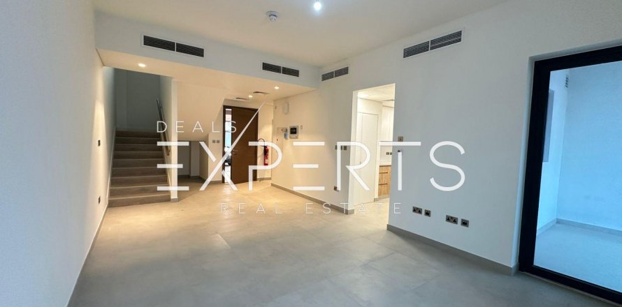 Vilë në Yas Island, Abu Dhabi, Emiratet e Bashkuara Arabe 3 dhoma gjumi, 347.9 m2. № 576905