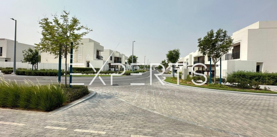 阿联酋 Abu Dhabi Yas Island 别墅 3 卧, 347.9 平方米 , 编号 576902