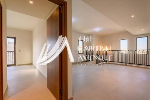 Vila v Khalifa City, Abu Dhabi, SAE 6 ložnice, 514 m² Č.: 605002 - fotografie 12